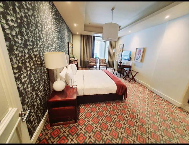 1 BEDROOM APARTMENT FOR SALE IN UMHLANGA RIDGE